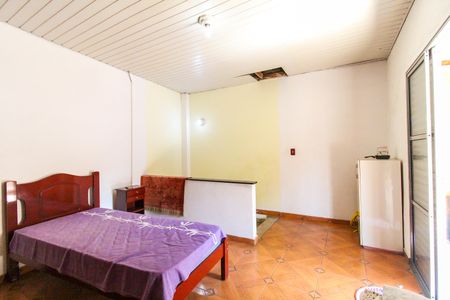 Casa à venda com 80m², 2 quartos e 1 vagaQuarto