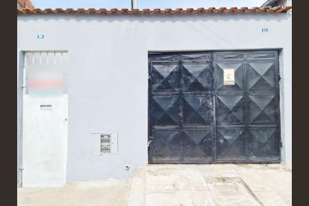 Casa para alugar com 150m², 2 quartos e sem vagaFachada