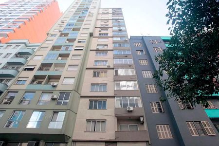Apartamento à venda com 57m², 1 quarto e sem vaga Apartamento à venda com 57m², 1 quarto e sem vagaFachada