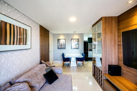 Apartamento à venda com 69m², 2 quartos e 1 vagaSala