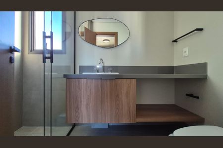 Apartamento à venda com 86m², 2 quartos e 2 vagas Apartamento à venda com 86m², 2 quartos e 2 vagasBanheiro da Suíte