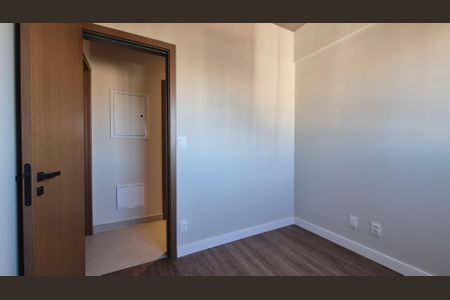 Apartamento à venda com 86m², 2 quartos e 2 vagas Apartamento à venda com 86m², 2 quartos e 2 vagasQuarto