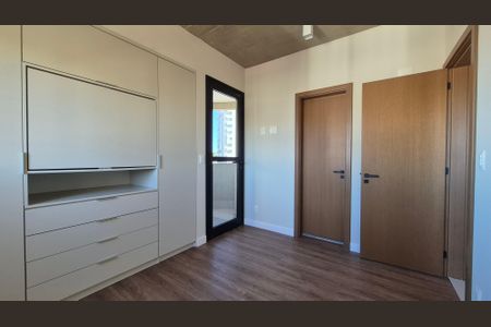 Apartamento à venda com 86m², 2 quartos e 2 vagas Apartamento à venda com 86m², 2 quartos e 2 vagasSuíte