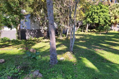 Casa à venda com 180m², 4 quartos e 2 vagas Casa à venda com 180m², 4 quartos e 2 vagasÁrea comum