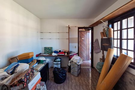 Casa à venda com 180m², 4 quartos e 2 vagas Casa à venda com 180m², 4 quartos e 2 vagasQuarto anexo