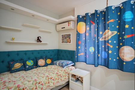 Apartamento à venda com 77m², 2 quartos e 1 vagaQuarto 2