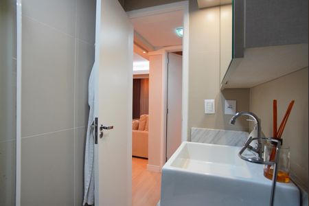 Apartamento à venda com 77m², 2 quartos e 1 vagaBanheiro Social