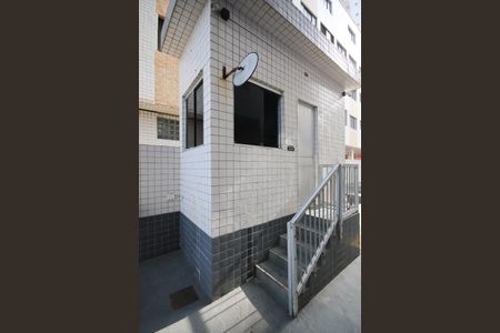 Apartamento para alugar com 75m², 2 quartos e 1 vaga Apartamento para alugar com 75m², 2 quartos e 1 vagaFachada e portaria