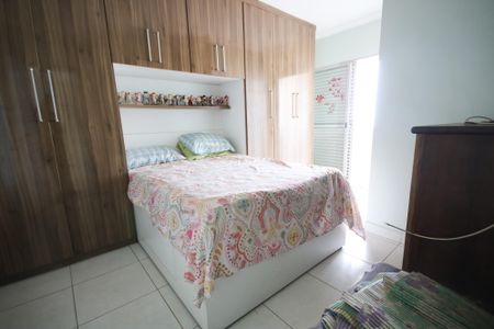 Apartamento para alugar com 75m², 2 quartos e 1 vaga Apartamento para alugar com 75m², 2 quartos e 1 vagaSuíte
