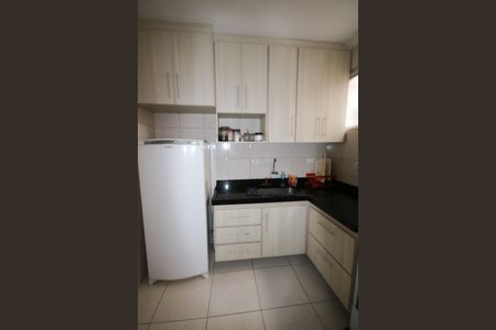 Apartamento para alugar com 75m², 2 quartos e 1 vaga Apartamento para alugar com 75m², 2 quartos e 1 vagaCozinha
