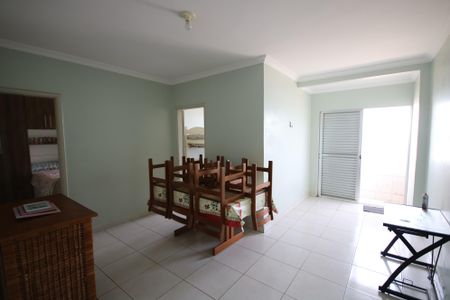 Sala de apartamento para alugar com 2 quartos, 75m² em Cidade Ocian, Praia Grande