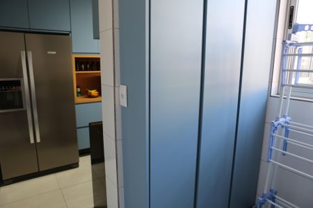 Apartamento à venda com 65m², 2 quartos e 1 vagaÁrea de Serviço