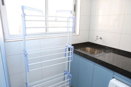 Apartamento à venda com 65m², 2 quartos e 1 vagaÁrea de Serviço
