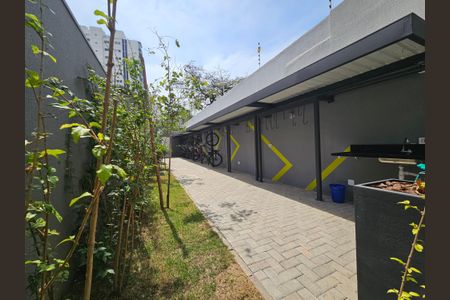 Studio à venda com 27m², 1 quarto e sem vaga Studio à venda com 27m², 1 quarto e sem vagaBicicletário