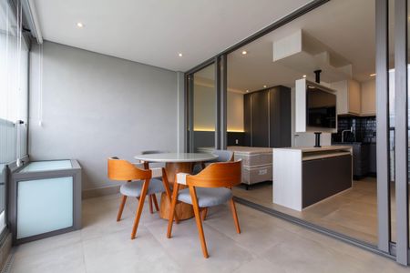 Studio para alugar com 41m², 1 quarto e 1 vagaVaranda e Área de Serviço