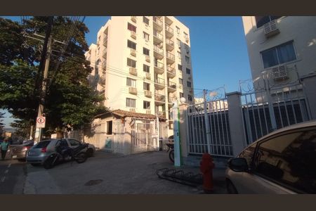 Apartamento para alugar com 50m², 2 quartos e 1 vagaFachada