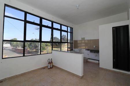 Apartamento para alugar com 35m², 1 quarto e sem vagaSala/Cozinha