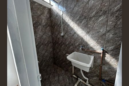 Apartamento para alugar com 68m², 2 quartos e sem vagaÁrea de Serviço