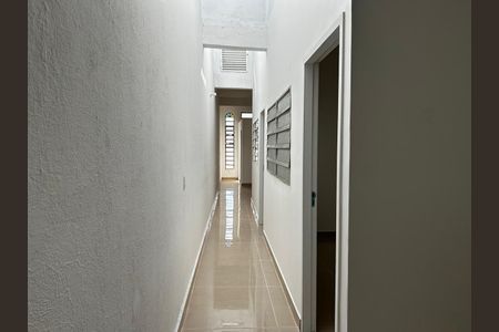 Apartamento para alugar com 68m², 2 quartos e sem vagaCorredor