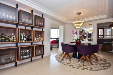 Apartamento à venda com 229m², 4 quartos e 4 vagasSala de Jantar