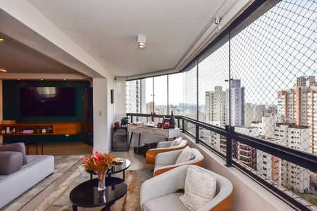 Apartamento à venda com 229m², 4 quartos e 4 vagasVaranda da Sala