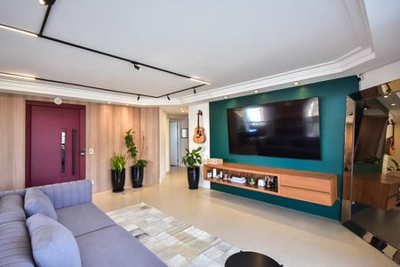 Apartamento à venda com 229m², 4 quartos e 4 vagasSala de Tv