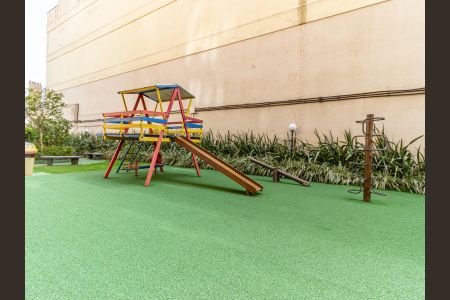 Apartamento à venda com 48m², 2 quartos e 1 vagaÁrea comum - Playground