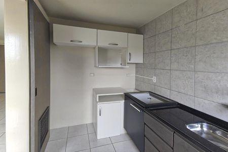 Apartamento à venda com 60m², 2 quartos e 1 vagaCozinha e Área de Serviço