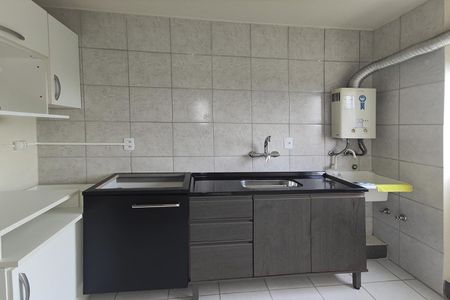 Apartamento à venda com 60m², 2 quartos e 1 vagaCozinha e Área de Serviço