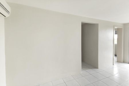 Sala de apartamento à venda com 2 quartos, 60m² em Feitoria, São Leopoldo