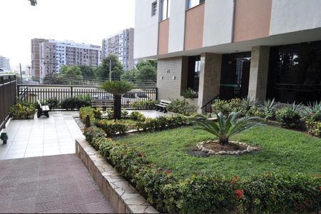 Apartamento à venda com 64m², 2 quartos e 1 vagaFachada