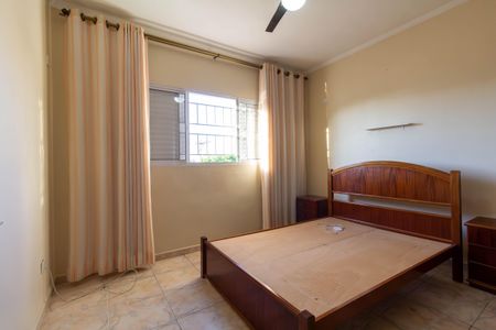 Casa à venda com 93m², 2 quartos e 2 vagasQuarto 2