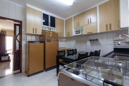 Casa à venda com 93m², 2 quartos e 2 vagasCozinha