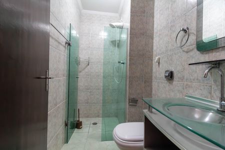 Casa à venda com 93m², 2 quartos e 2 vagasBanheiro