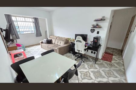Apartamento para alugar com 120m², 3 quartos e 1 vagaSala