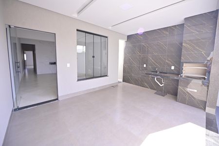 Casa para alugar com 150m², 2 quartos e 2 vagasChurrasqueira