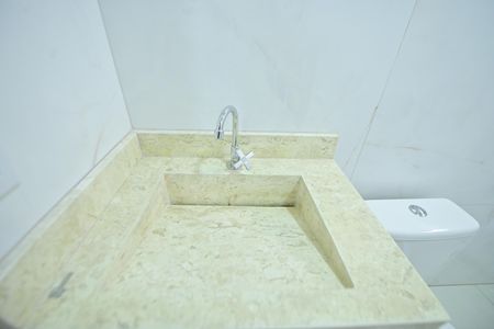 Casa para alugar com 150m², 2 quartos e 2 vagasBanheiro