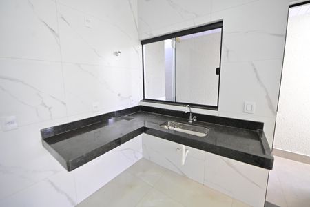 Casa para alugar com 150m², 2 quartos e 2 vagasCozinha