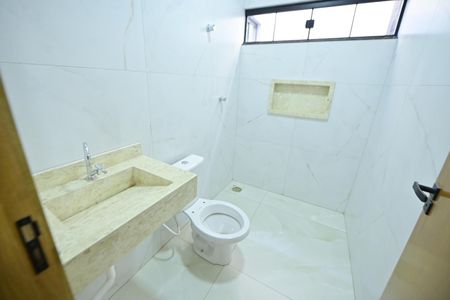 Casa para alugar com 150m², 2 quartos e 2 vagasBanheiro