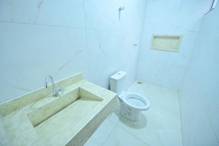 Casa para alugar com 150m², 2 quartos e 2 vagasBanheiro