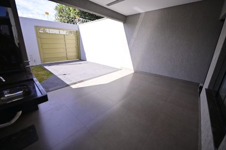 Casa para alugar com 150m², 2 quartos e 2 vagasHall de Entrada
