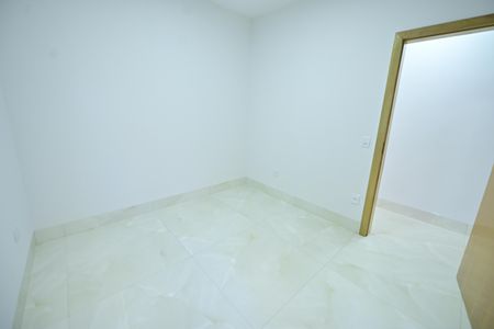 Casa para alugar com 150m², 2 quartos e 2 vagasQuarto 1