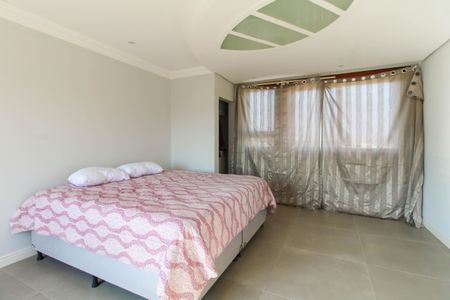 Apartamento à venda com 304m², 4 quartos e 2 vagas Apartamento à venda com 304m², 4 quartos e 2 vagasSuíte 2