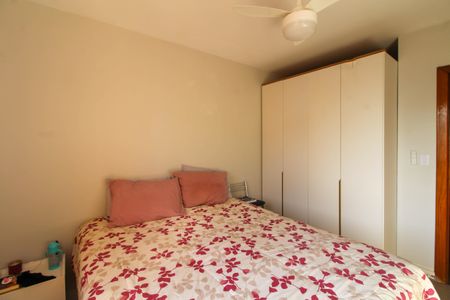 Apartamento à venda com 304m², 4 quartos e 2 vagas Apartamento à venda com 304m², 4 quartos e 2 vagasQuarto 2