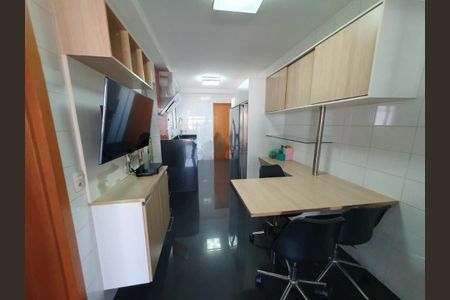 Apartamento à venda com 171m², 3 quartos e 4 vagas