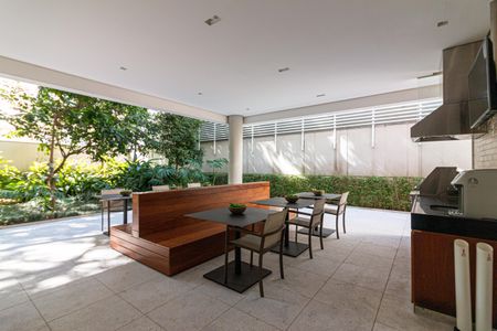 Apartamento à venda com 185m², 4 quartos e 4 vagasÁrea comum - Churrasqueira