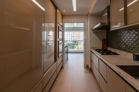 Apartamento à venda com 185m², 4 quartos e 4 vagasCozinha