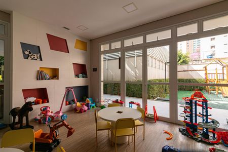 Apartamento à venda com 185m², 4 quartos e 4 vagasÁrea comum