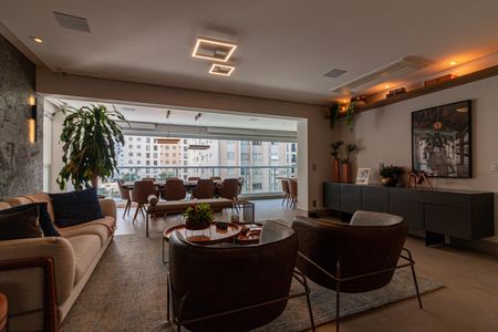 Apartamento à venda com 185m², 4 quartos e 4 vagasSala