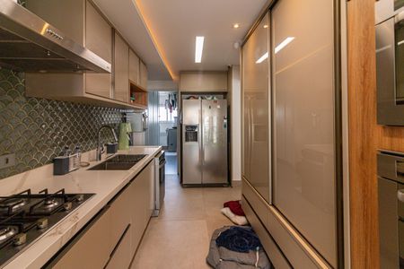 Apartamento à venda com 185m², 4 quartos e 4 vagasCozinha